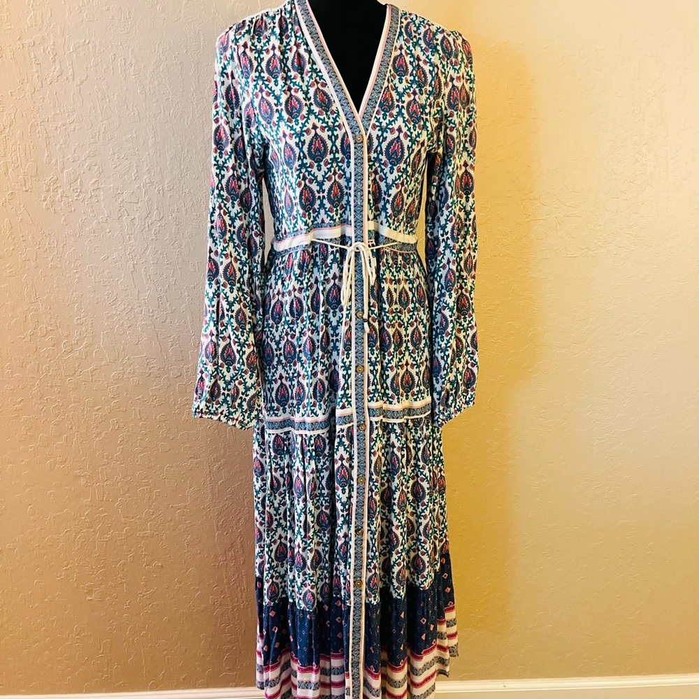 Source Unknown Vibrant Long Sleeve Dress
